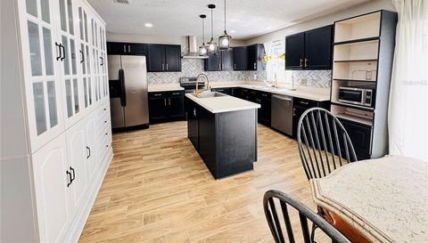 2050 CORNER GLEN DRIVE