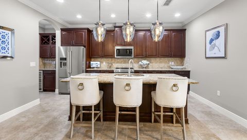 11732 Casa Lago Ln