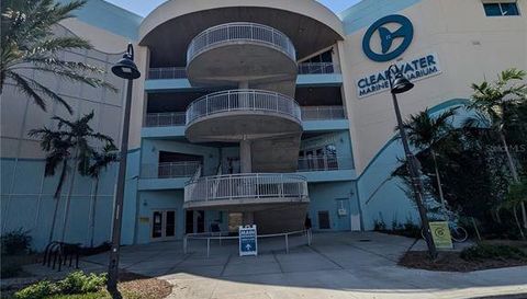 255 Dolphin Point