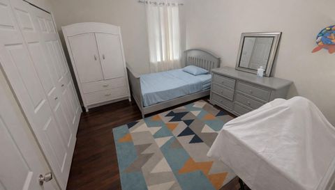 8044 Canyon Lake Cir