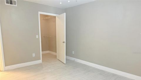 2214 GRAND CAYMAN COURT