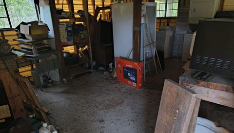 2611 Holmes Creek Rd