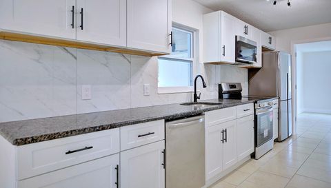 1926 Gardenia Terrace