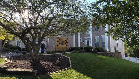 772 Lindsey Ln
