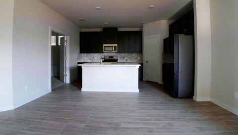 303 Ashby DR