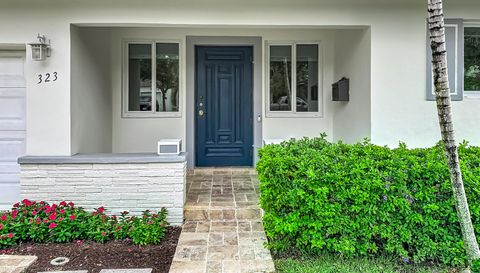 323 Velarde Ave