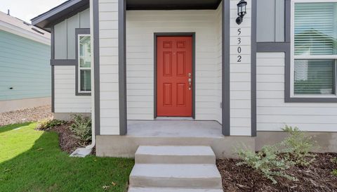 5302 Mulberry Grove LN