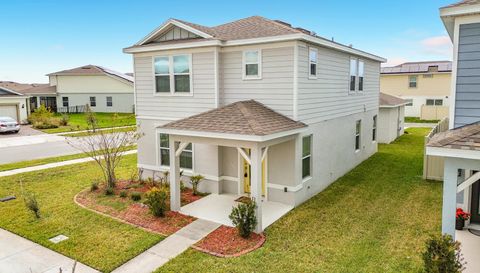 1823 Summer Serenity Dr
