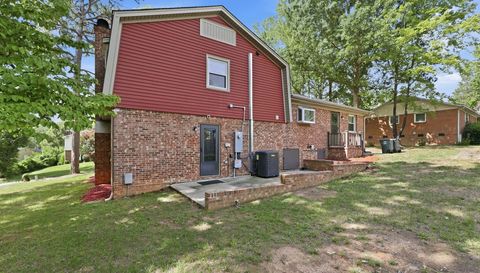 2404 Dulaire Rd