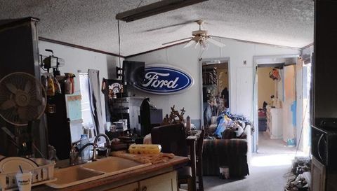 376 Fannie Branch Dr