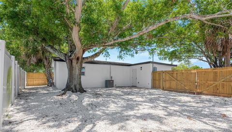 5052 JASMINE CIRCLE