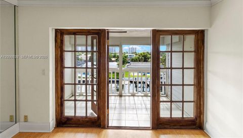 455 Paradise Isle Blvd