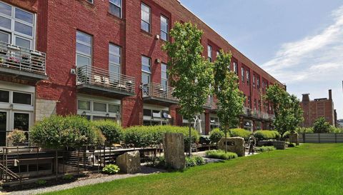 801 Washington Avenue N