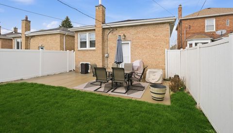 6425 W 64th Street