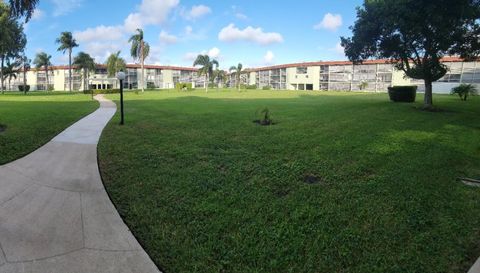 3300 Springdale Boulevard