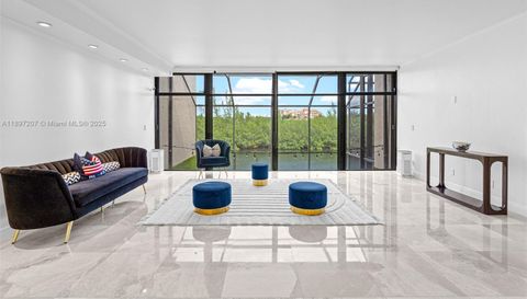 6124 Paradise Point Dr