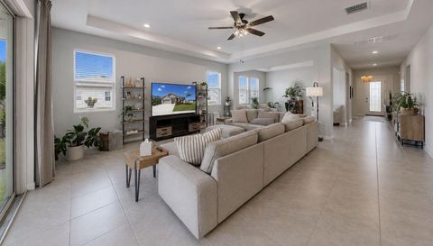 11043 Tamarack Pl