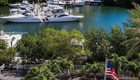 3500 Mystic Pointe Dr