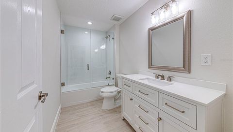 157 S LAKEVIEW DRIVE