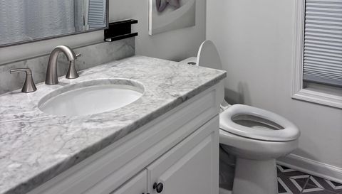 4801 Cherry Blossom Dr