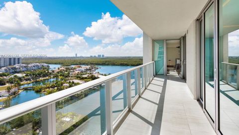 300 Sunny Isles Blvd