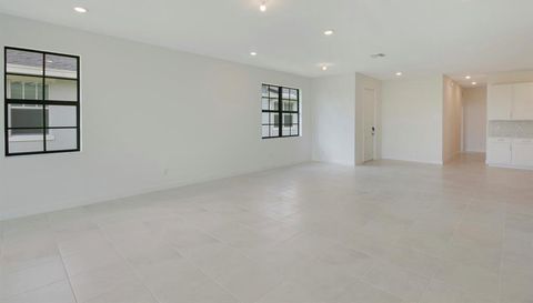 1306 Tangled Orchard Trace