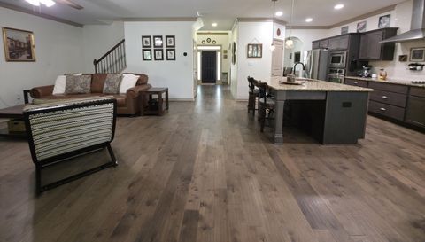 96 Oak Leaf Way
