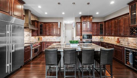 10033 Frederick Place