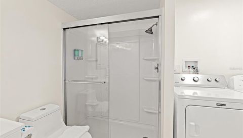 7520 RIDGEWOOD AVENUE