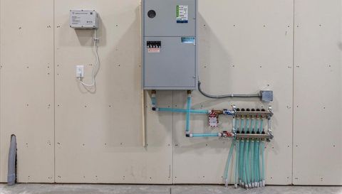 940 McKinley Parkway