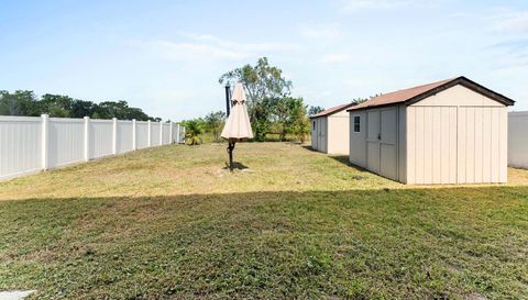 10019 Geese Trail Cir