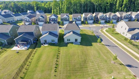 341 Runner Stone Ln