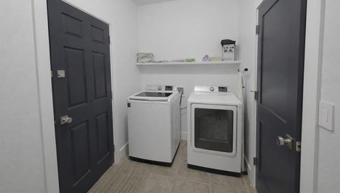 1434 BLUE HORIZON DRIVE