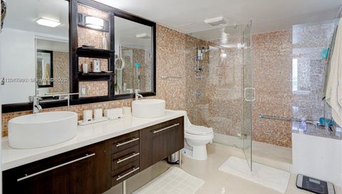 100 Bayview Dr