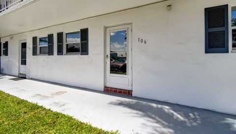 1111 Lake Terrace