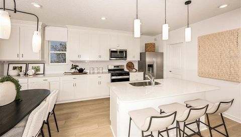 1090 SILVERLAKE BOULEVARD