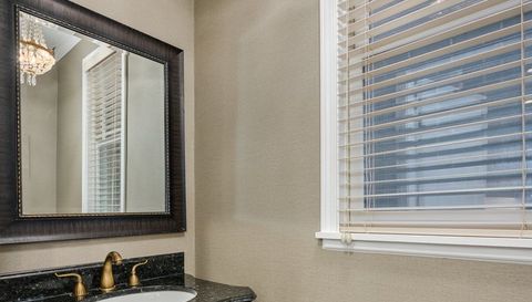 1303 W Schubert Avenue