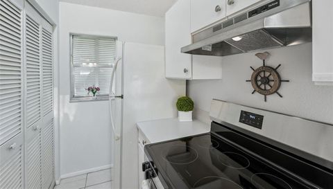 5382 ROYAL PALM AVENUE