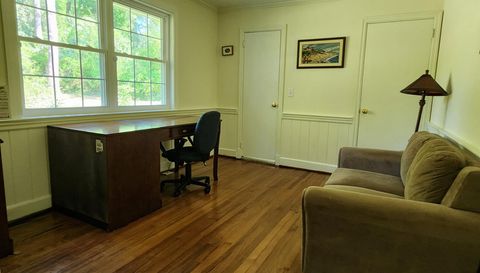 252 Club Acres Blvd