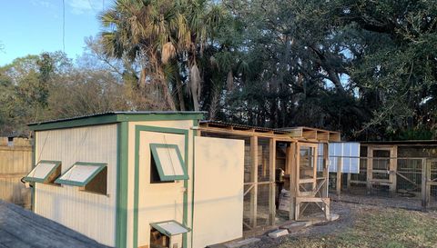1418 NW 141st St