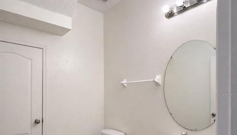 15342 OAK APPLE COURT