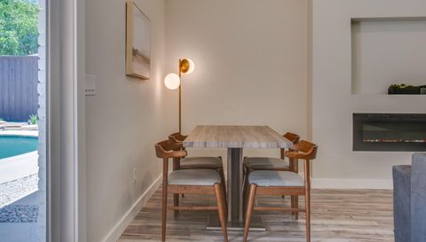 2760 N Hillbrier Cir