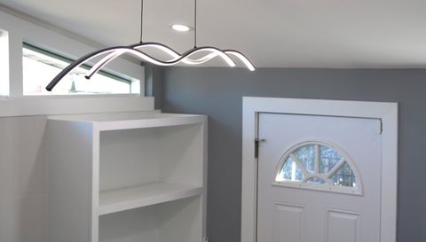 8312 S KENWOOD Avenue