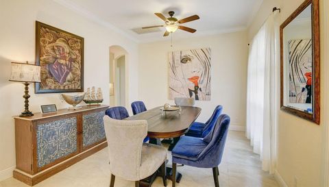 376 Forest Hill Boulevard