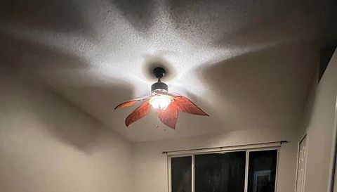 8674 Hunters Key Cir