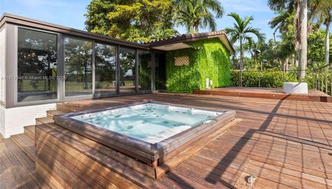 19035 Saint Andrews Dr