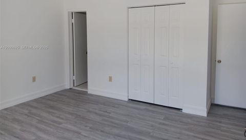 19174 Bobolink Dr