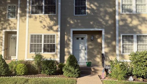 504 Carriage Dr