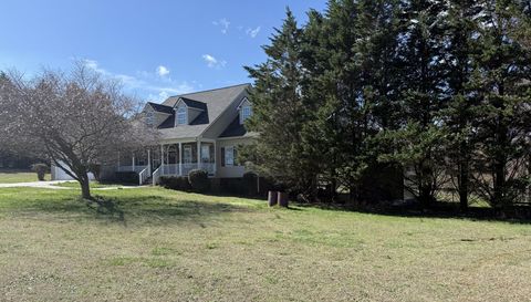2458 Post Rd