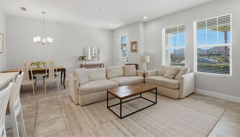 10015 RANDAL WALK STREET